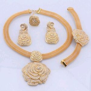 Beautiful set accessories